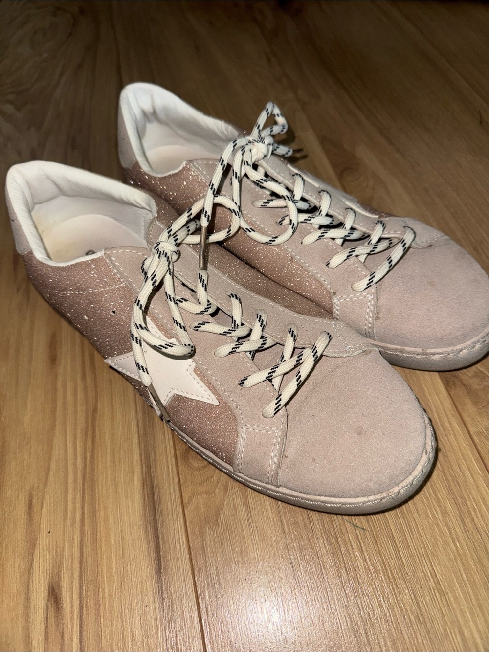Grace & Lace Rose Gold Glitter Star Sneakers Women’s Size 9 Low Top